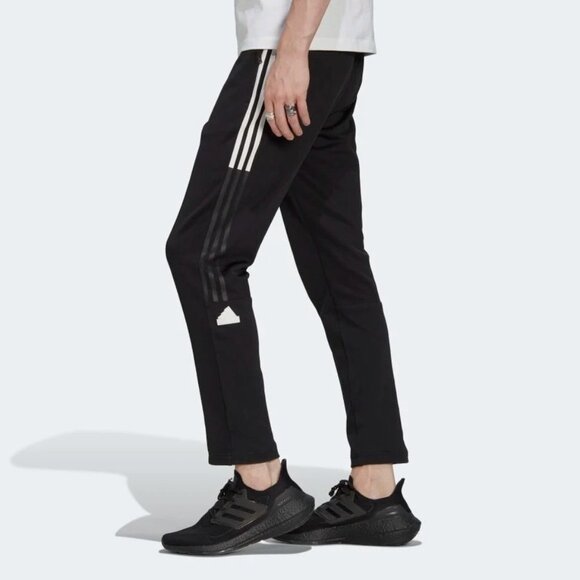 NWT Adidas Men's 3-STRIPES CUFFED PANTS in Black Size‎ Small - Picture 2 of 10